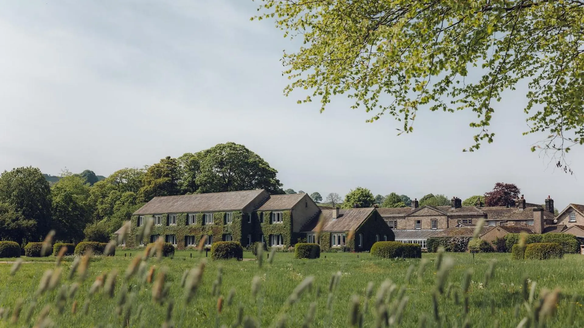 The Devonshire Arms Hotel At Bolton Abbey 4*,